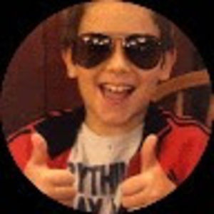 Meet your Posher, Eric